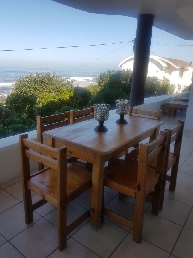 Beaumonte Guesthouse Hermanus Esterno foto